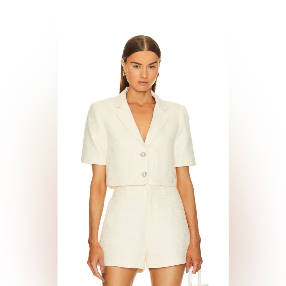 ASTR The Label Siarah Jacket in Cream